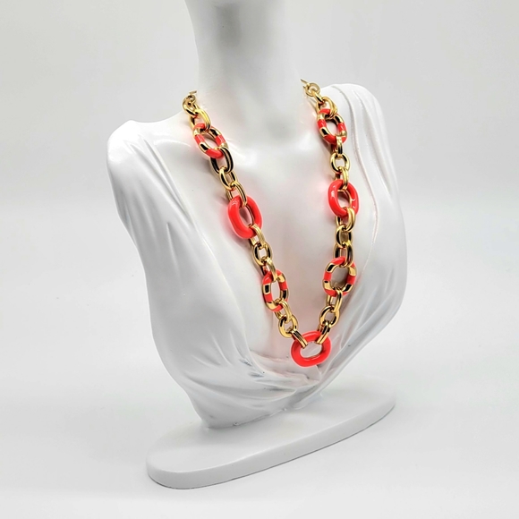 Kate Spade Chunky Gold Rolo Link Statement Necklace with Pink Enameling - Picture 7 of 10